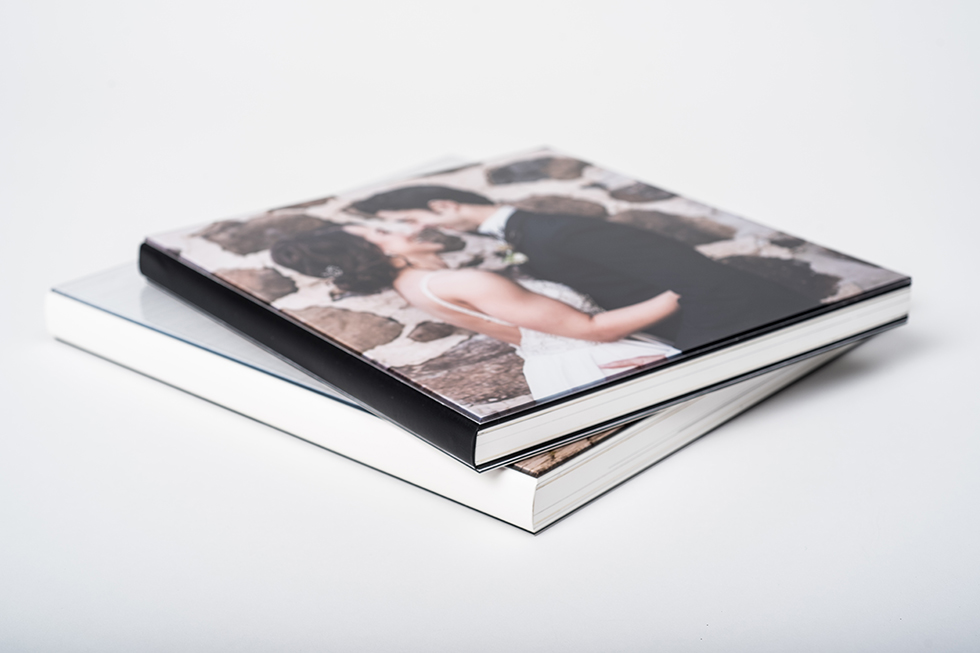 AsukaBook Crystal Photo Album cream and black spine options