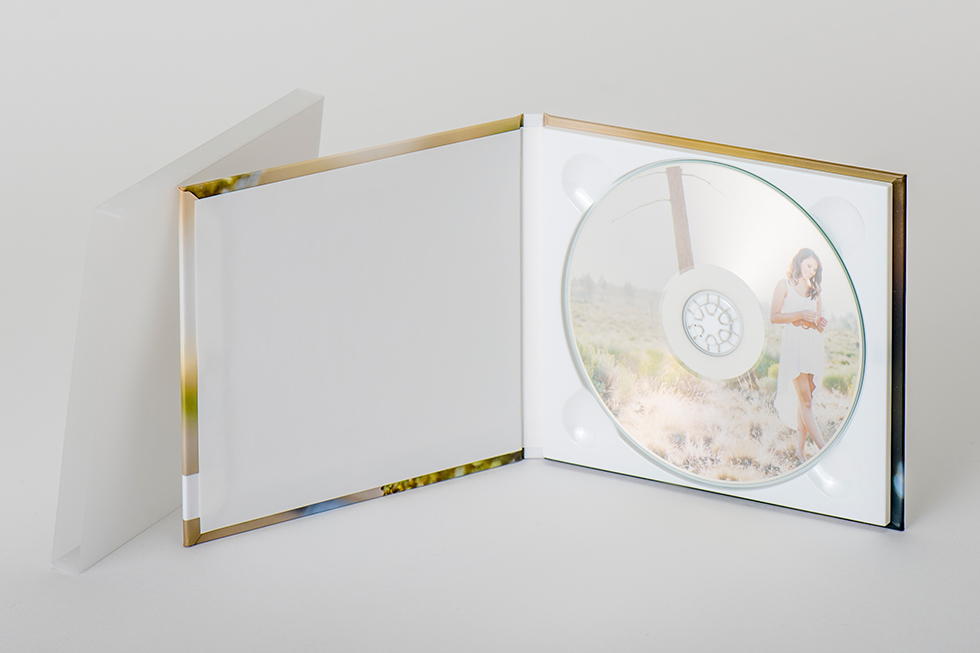 AsukaBook DVD Media Case Detail of the single DVD case