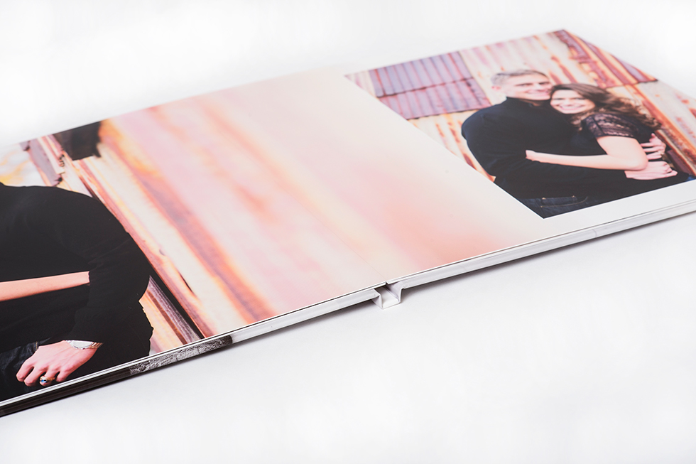AsukaBook Vista Layflat Photo Book A virtually invisible gutter