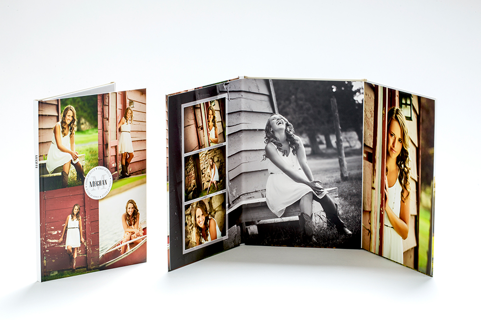 AsukaBook Zen Layflat Photo Folio tri-folio has a seamless folder for true panoramas